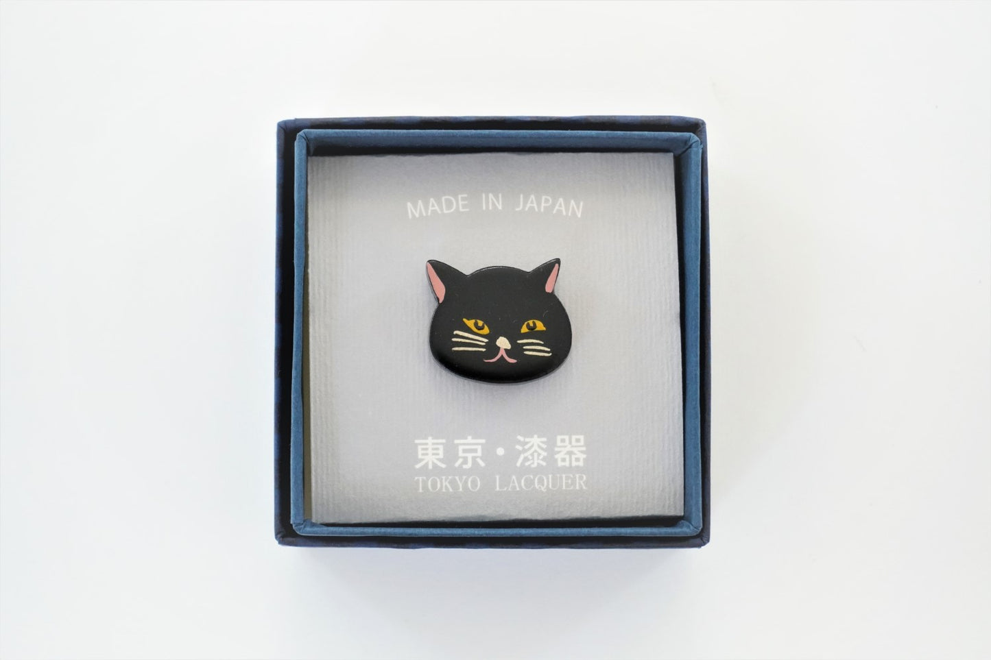 うるしピンズ 黒猫 箱入 正面