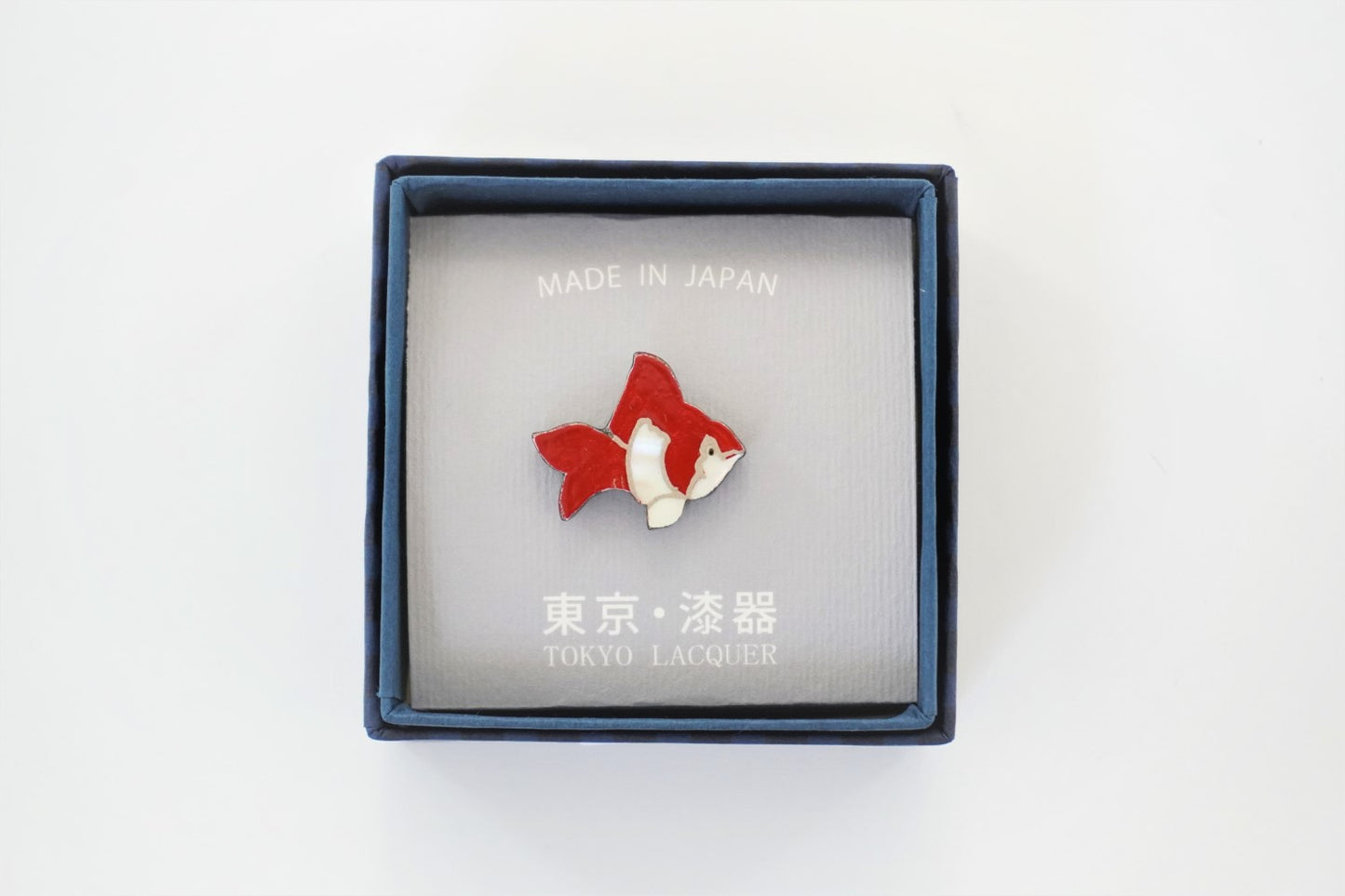 うるしピンズ ラデン金魚 箱入 正面