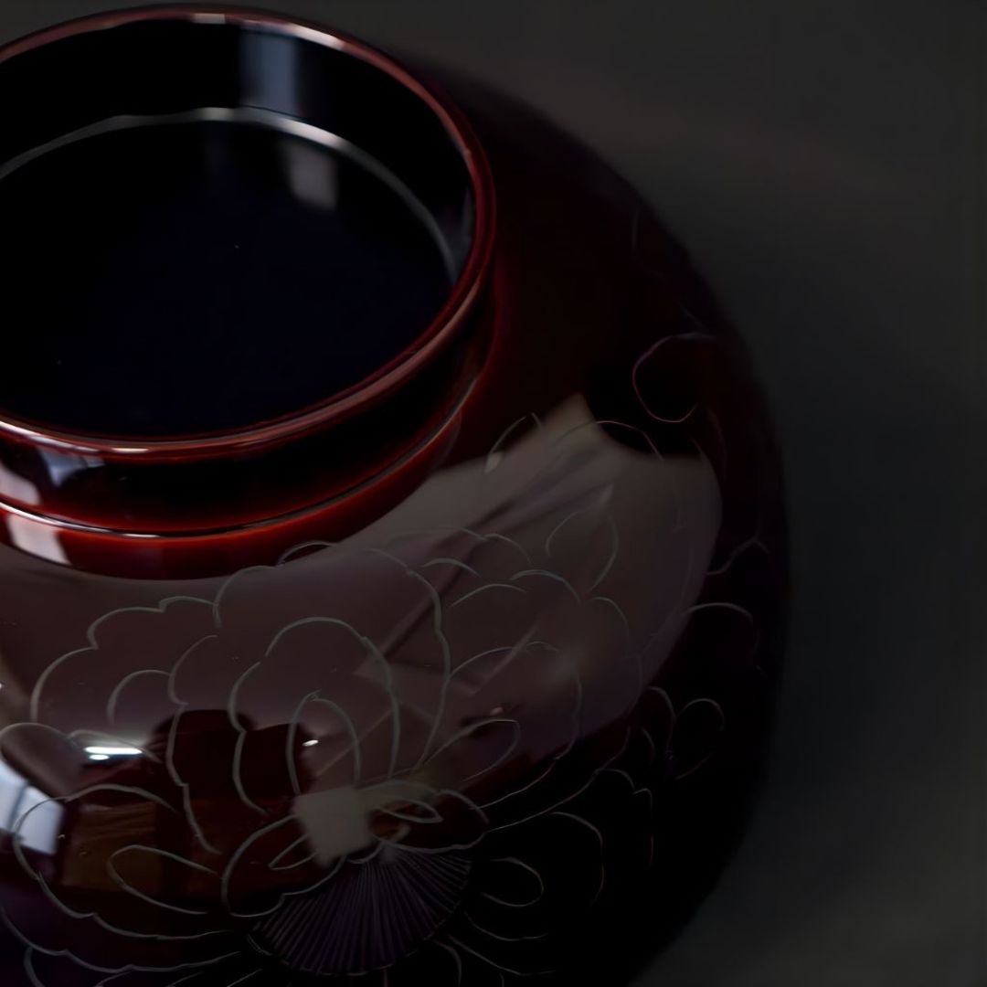 越前牡丹彫お好み椀 溜内黒 – 漆器 高翆