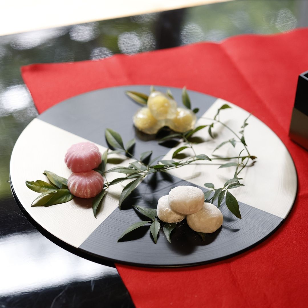 越前 尺二丸マット 黒ハケ目市松 銀