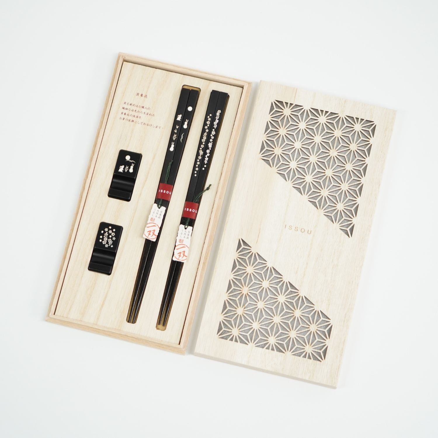 月見兎＆なごり桜 箸置付夫婦箸 – 漆器 高翆