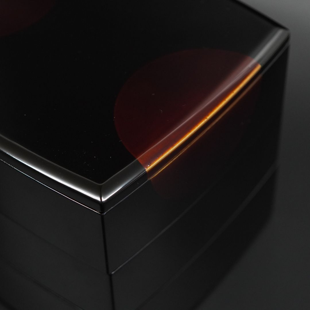 越前 日月白檀 三段重