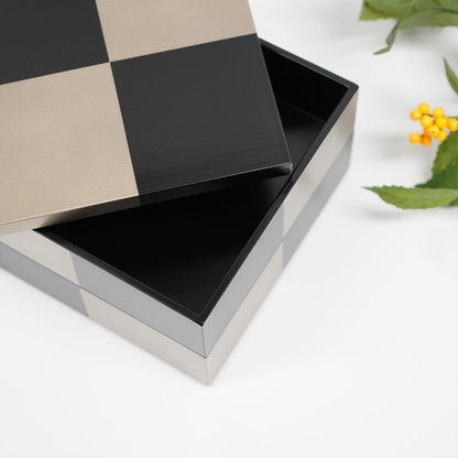 越前 二段重 黒ハケ目市松